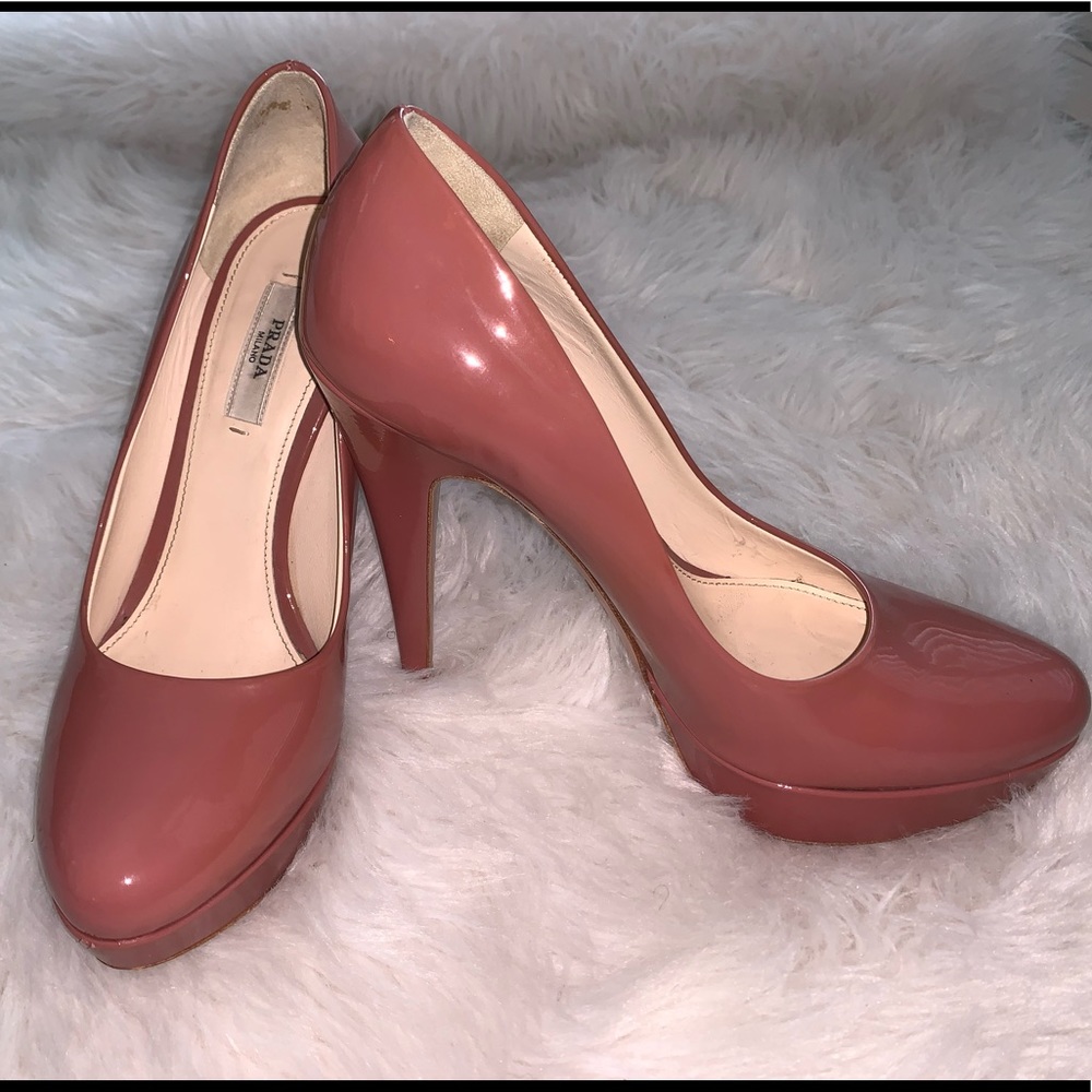 PRADA PINK NUDE PUMPS